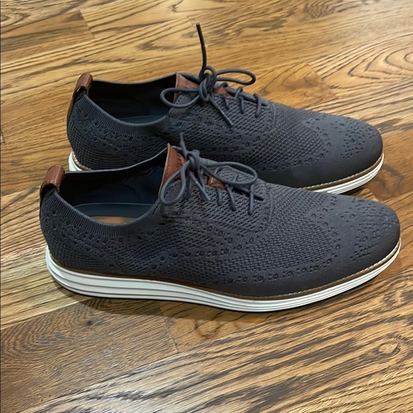 Cole Haan Gray Knit Oxford Shoes - Picture 2 of 4